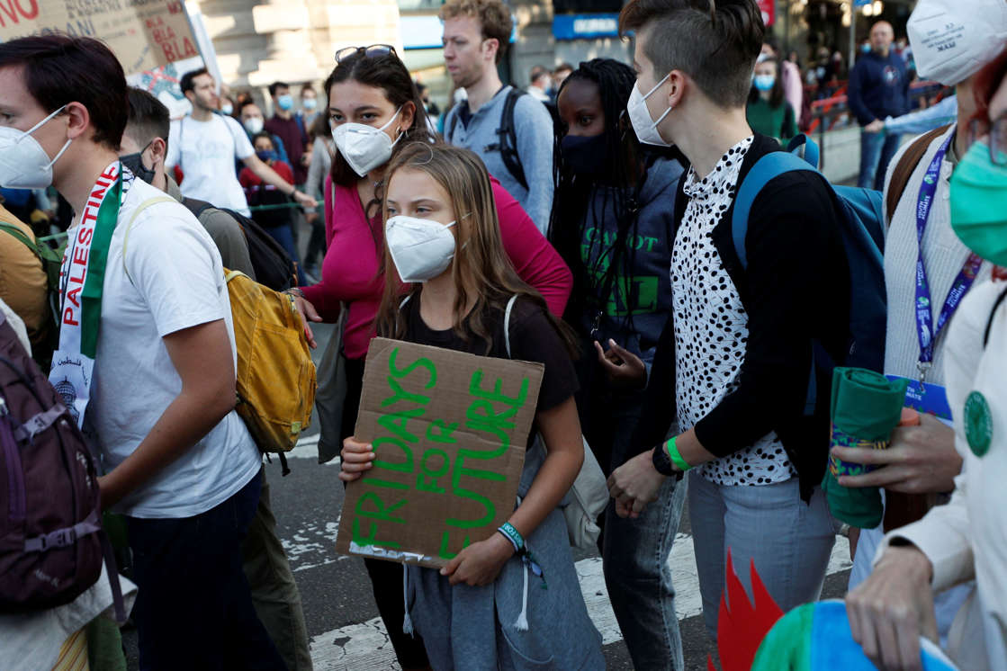 Greta Thunberg junto al colectivo Fridays for Future en Milán, el pasado 1 de octubre. Foto: Reuters