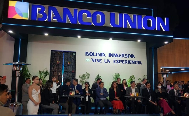 Banca Multifuncional En Sucre - Construex Bolivia